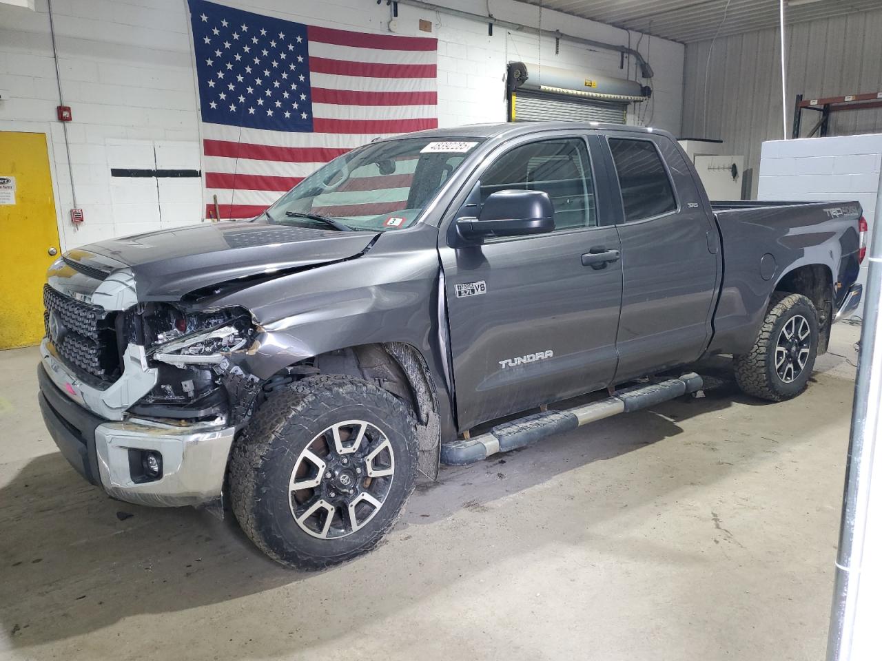 2018 Toyota Tundra Double Cab Sr продається в Candia, NH - Front End