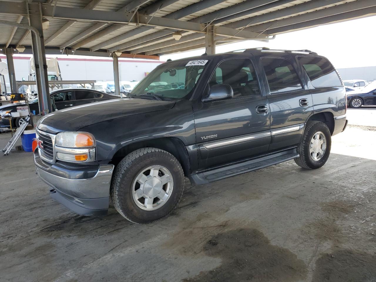2005 GMC Yukon - Image 1