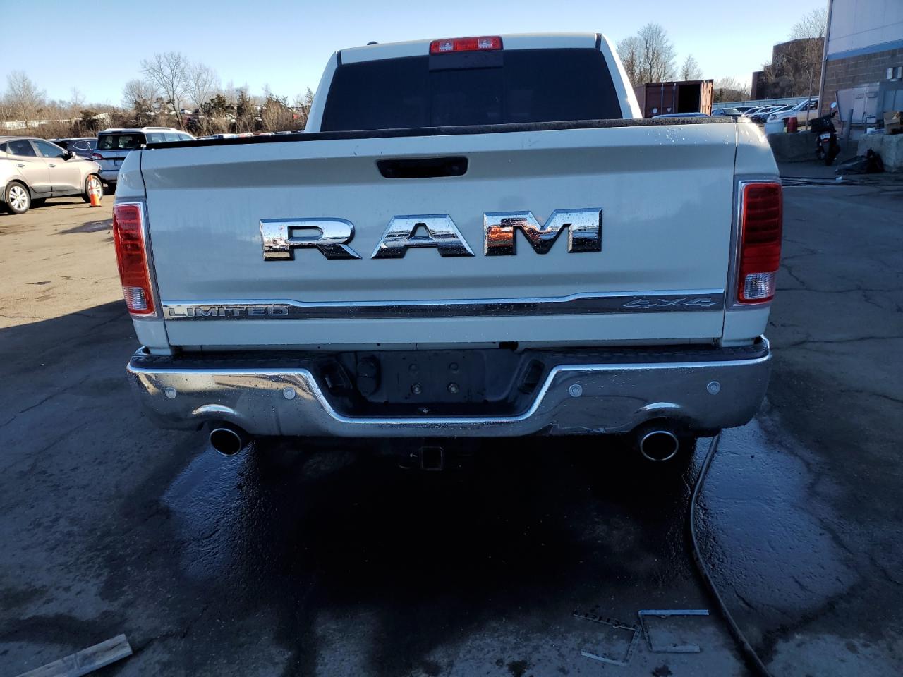 2017 RAM 1500 - Image 6