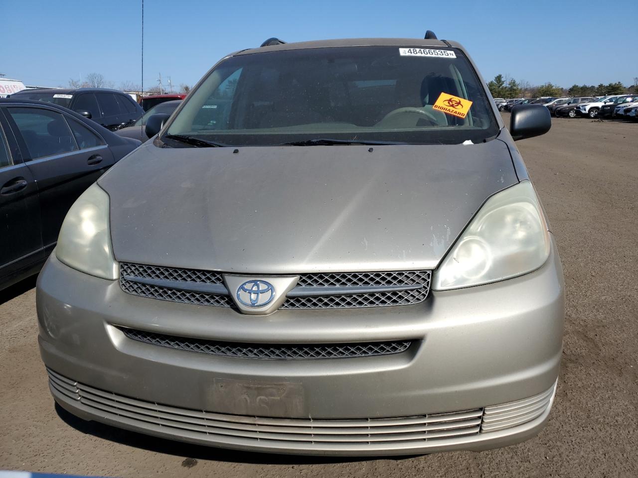 2004 Toyota Sienna - Image 5