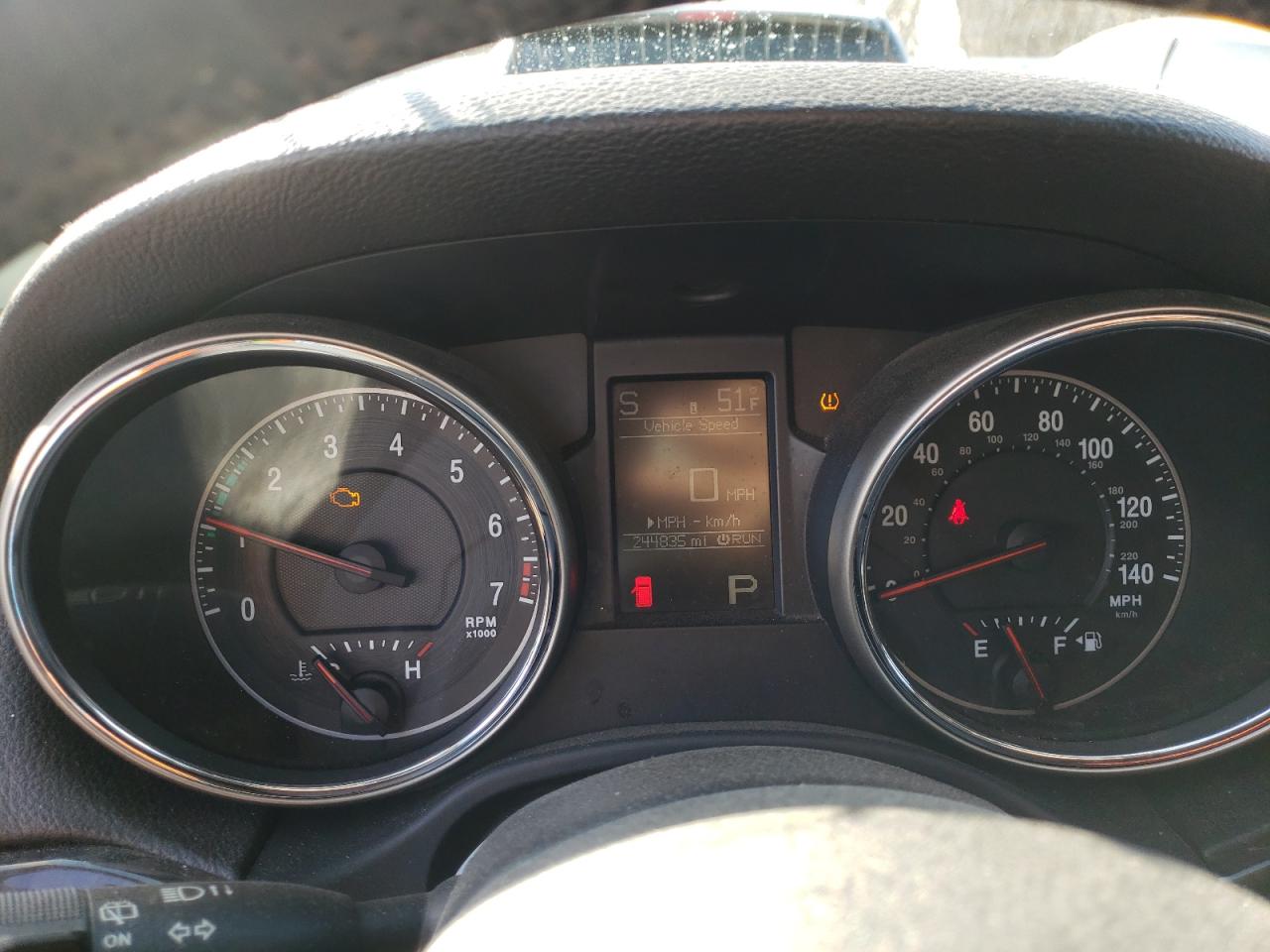 2011 Jeep Grand Cherokee - Image 9