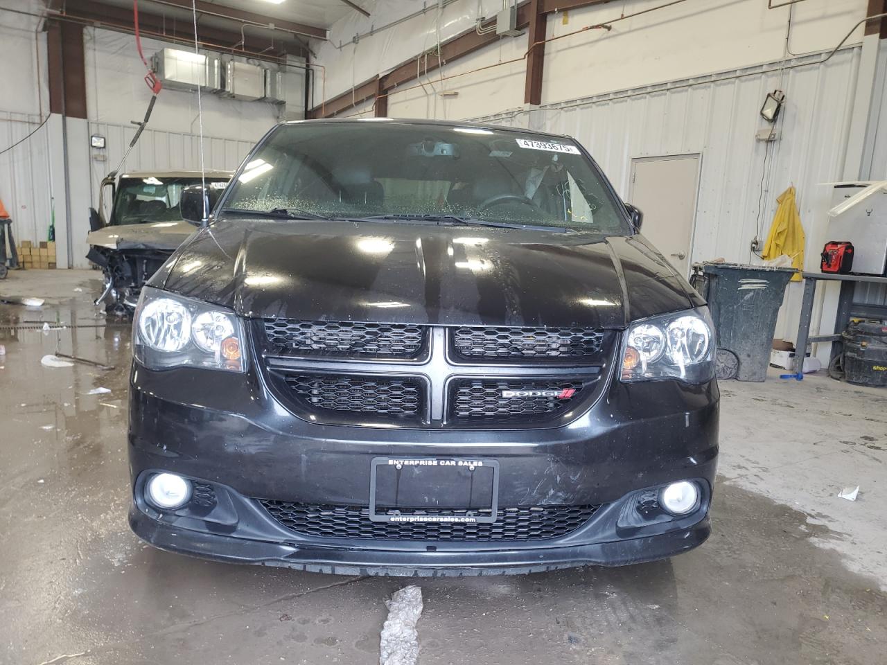 2017 Dodge Caravan - Image 5
