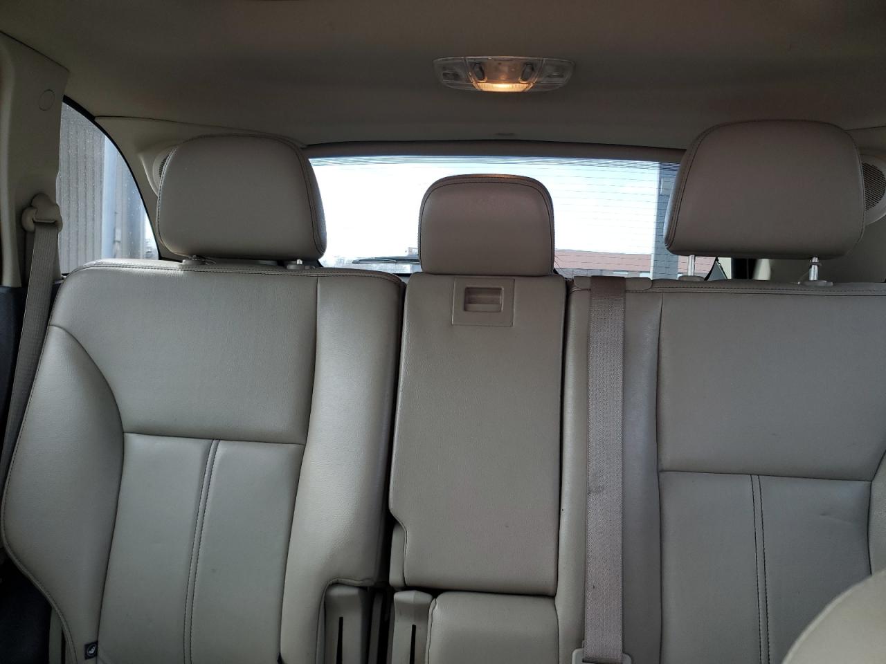 2011 Ford Edge - Image 10