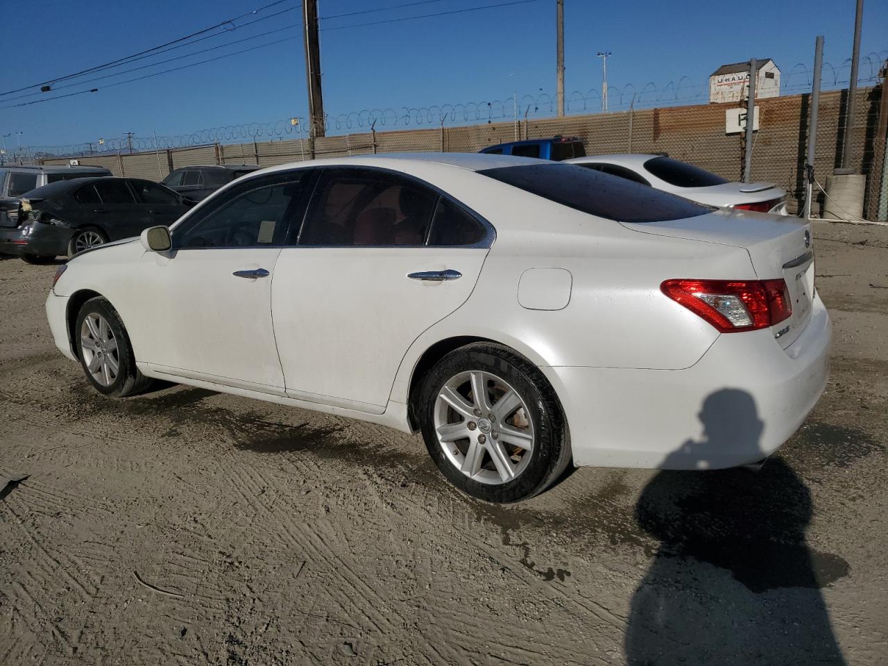 2009 Lexus ES - Image 2