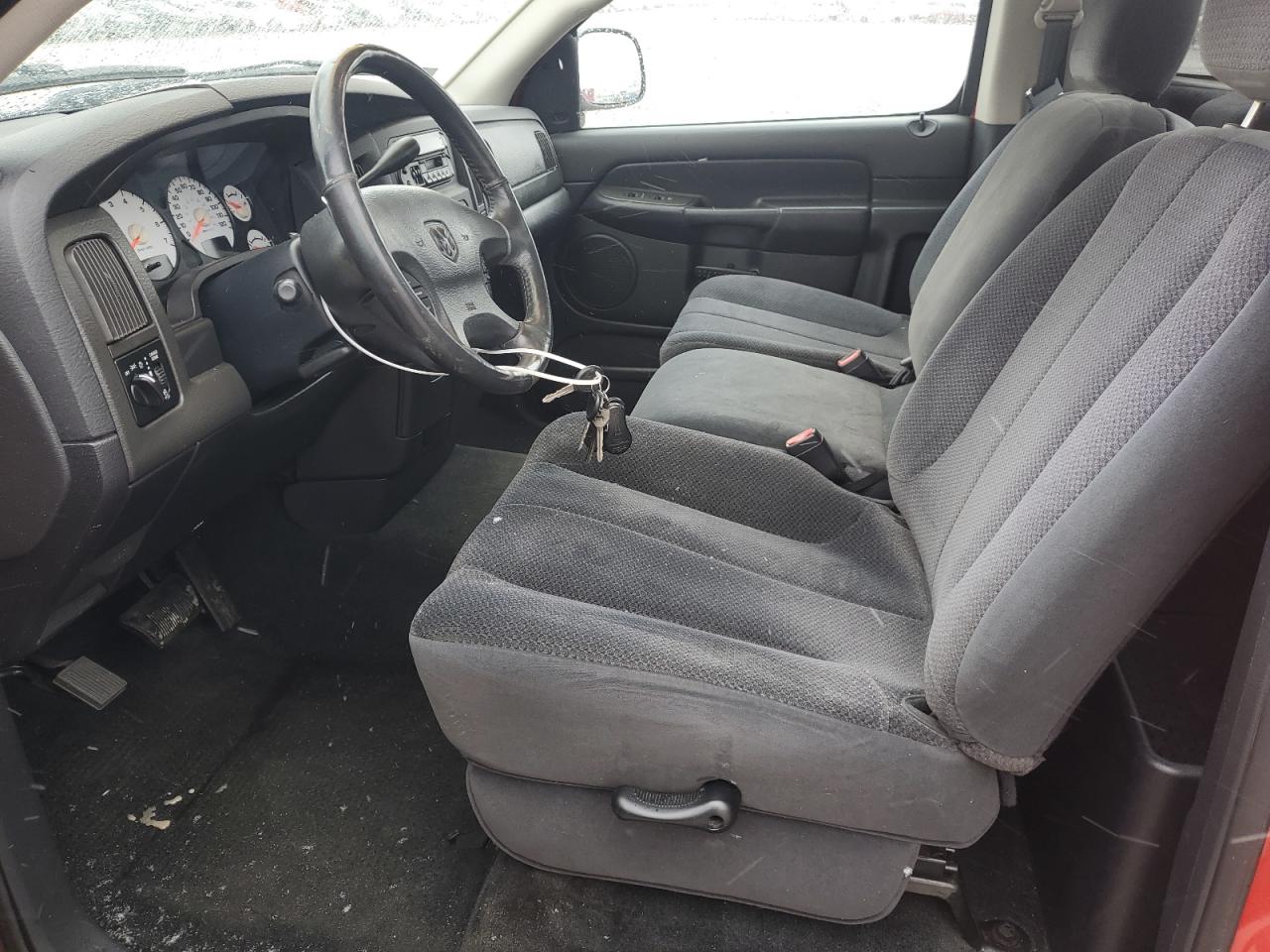 2002 Dodge RAM - Image 7