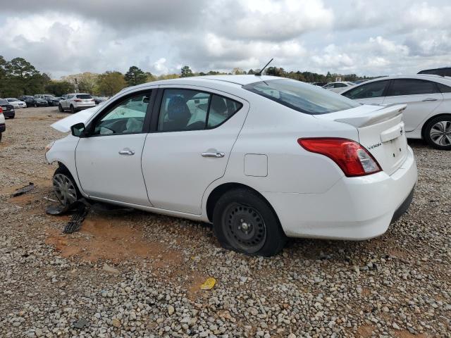  NISSAN VERSA 2019 Biały