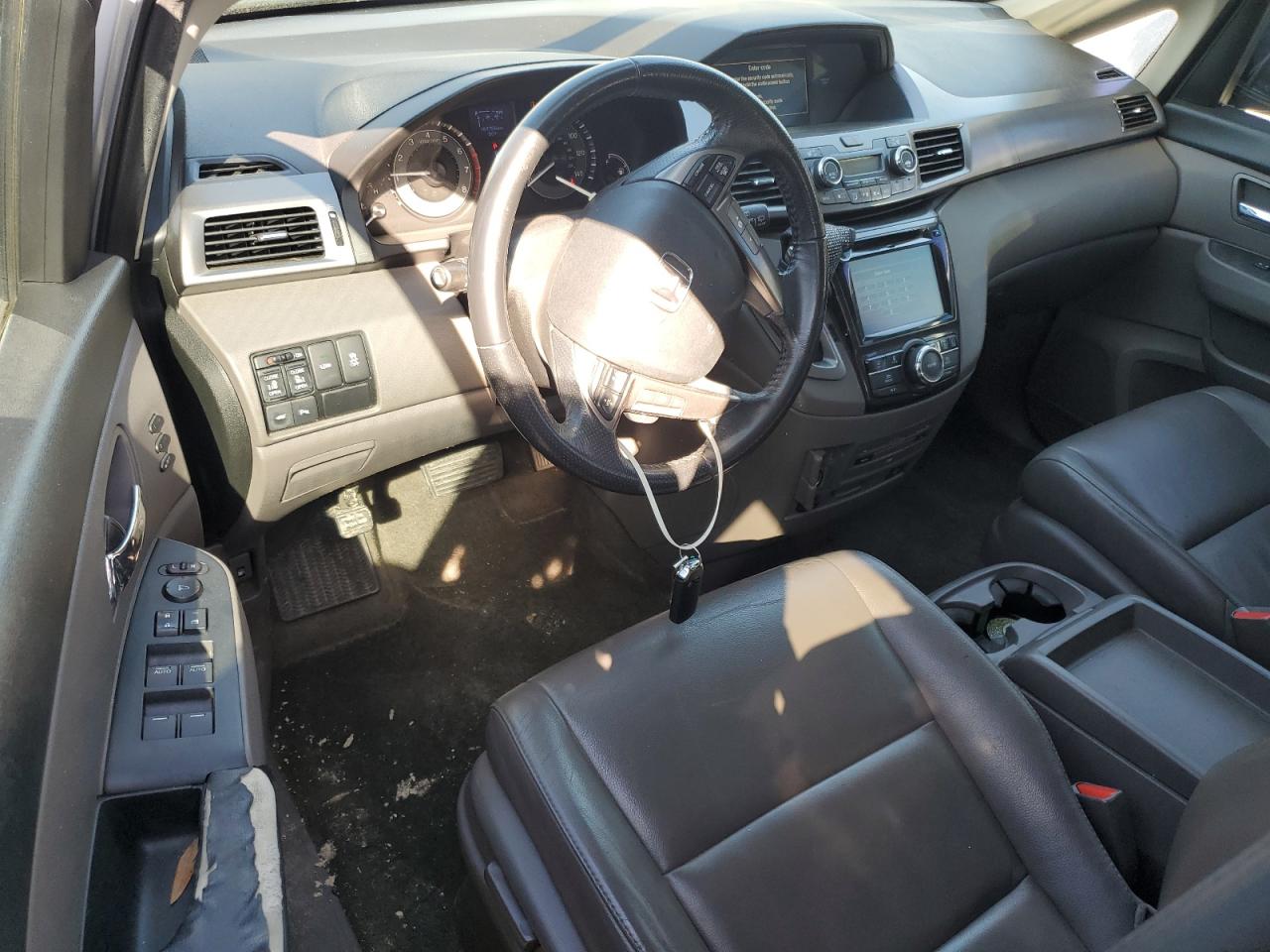 2014 Honda Odyssey - Image 8