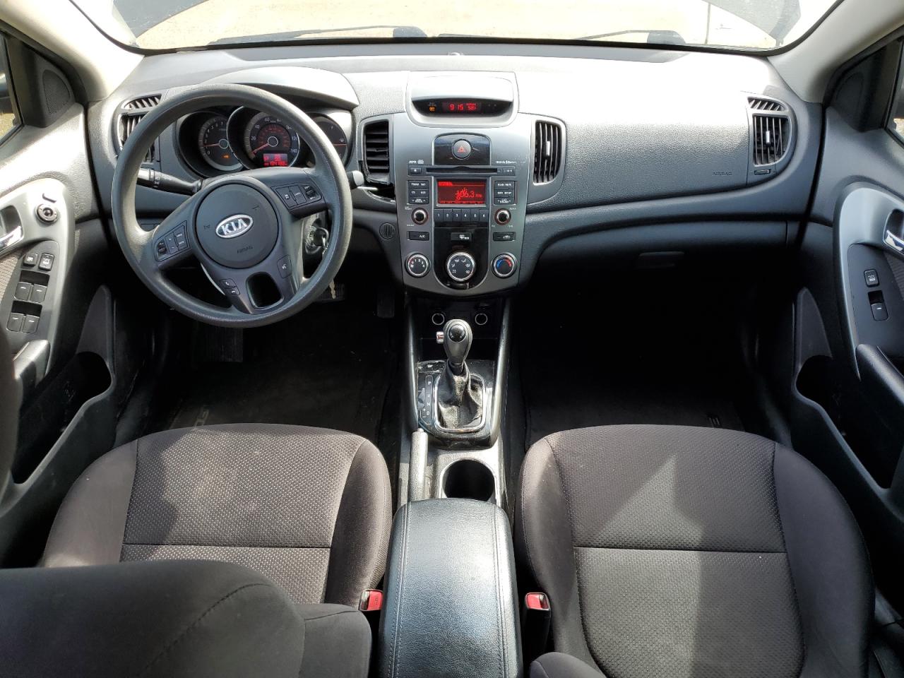 2013 Kia Forte - Image 8