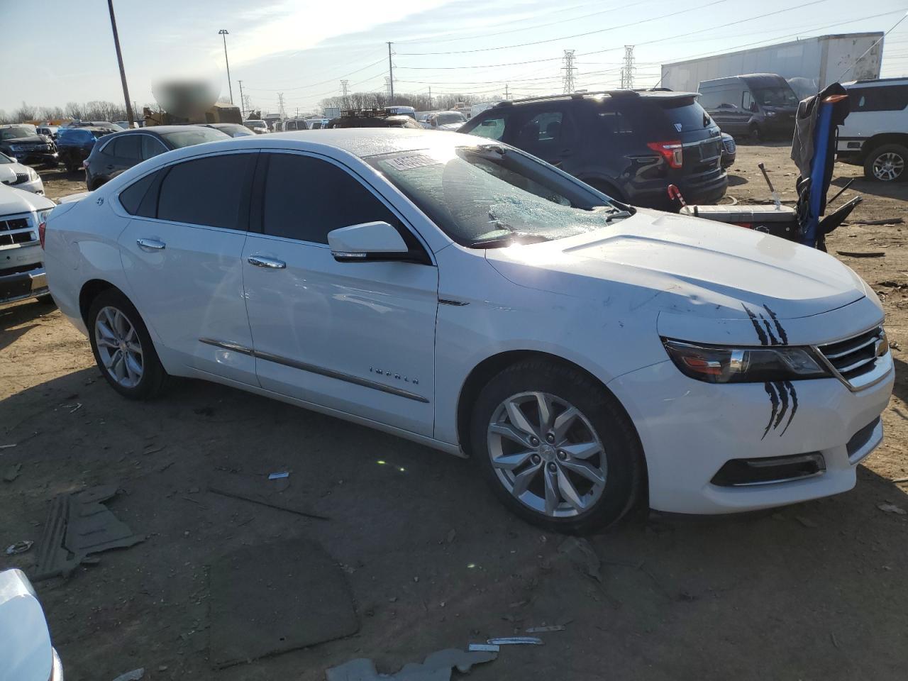2018 Chevrolet Impala - Image 4