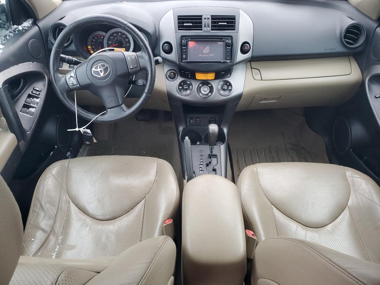 2012 Toyota RAV 4 - Image 8