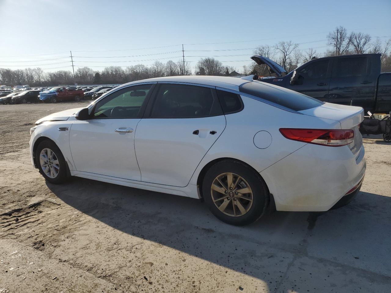 2016 Kia Optima - Image 2
