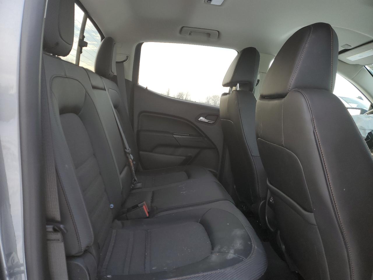2022 GMC Canyon - Image 10