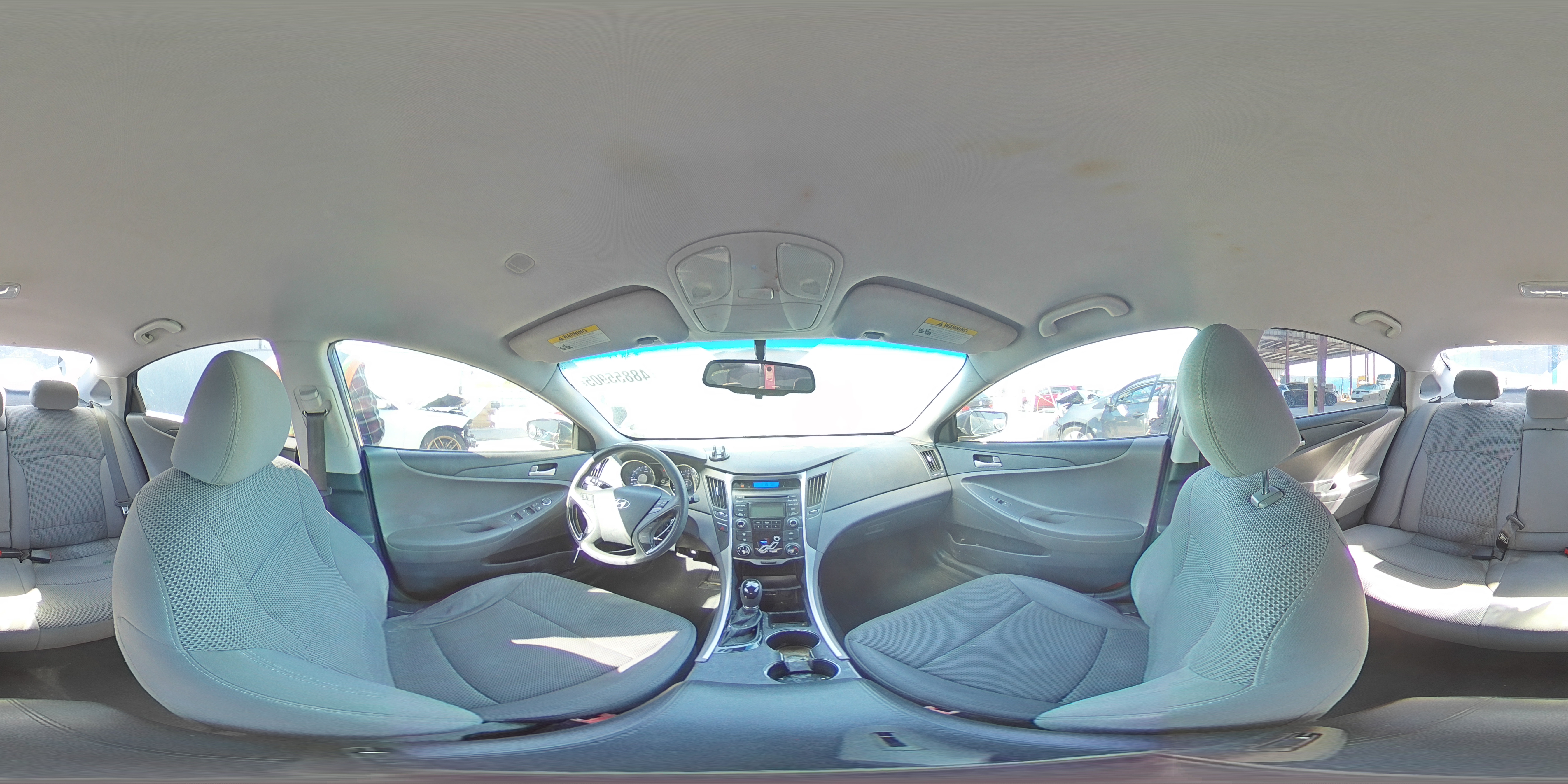 2013 Hyundai Sonata - Image 15