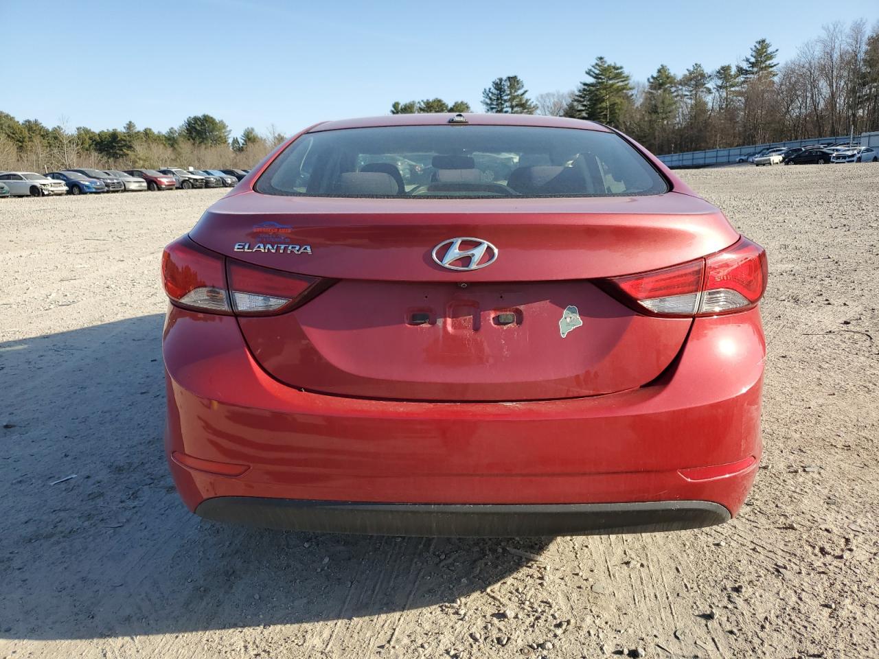 2015 Hyundai Elantra - Image 6