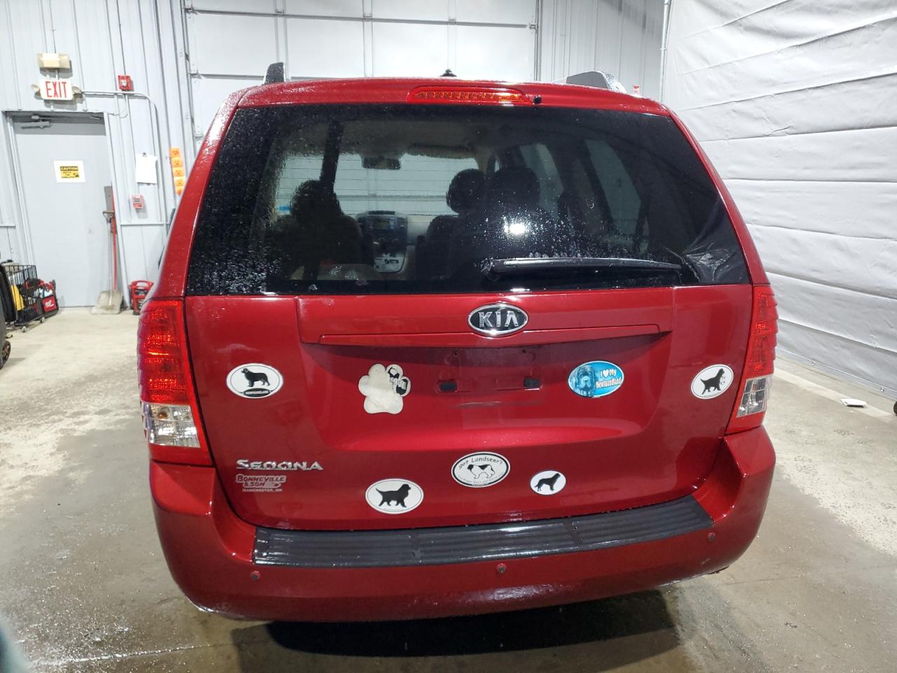 2012 Kia Sedona - Image 6