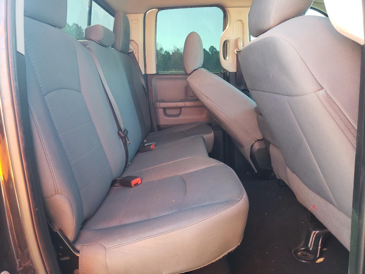 2017 RAM 1500 - Image 10