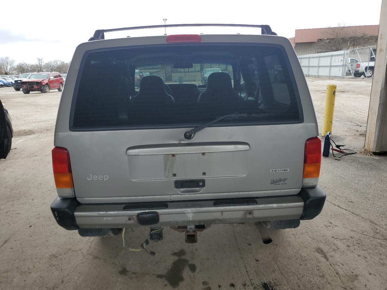 2000 Jeep Cherokee Sport VIN: 1J4FF48S1YL224808 Lot: 50600595