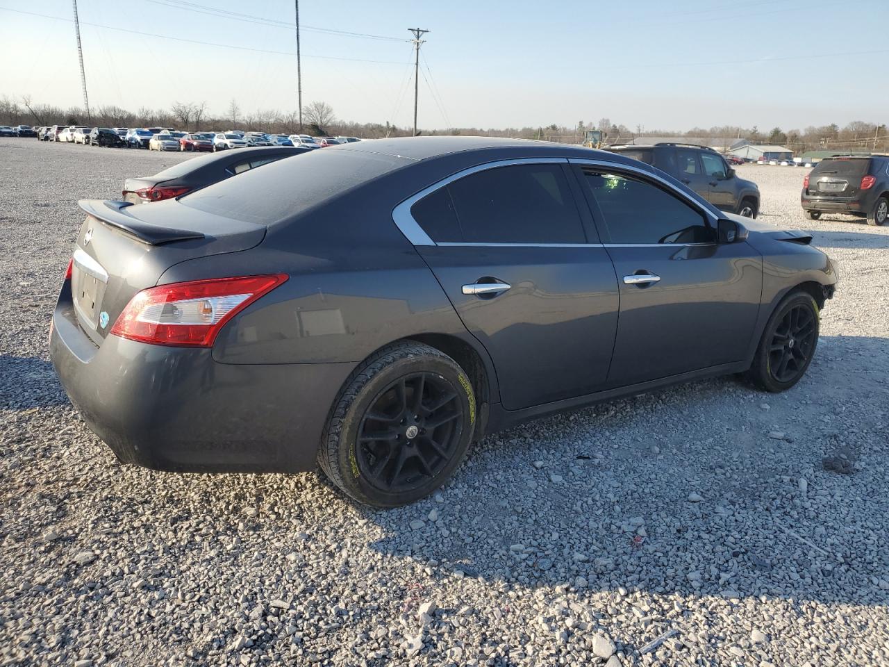 2009 Nissan Maxima - Image 3