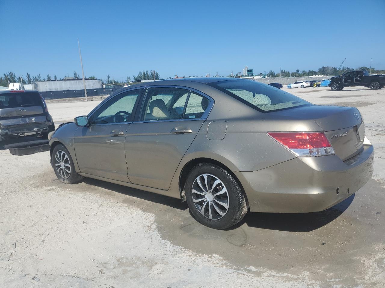 2010 Honda Accord - Image 2