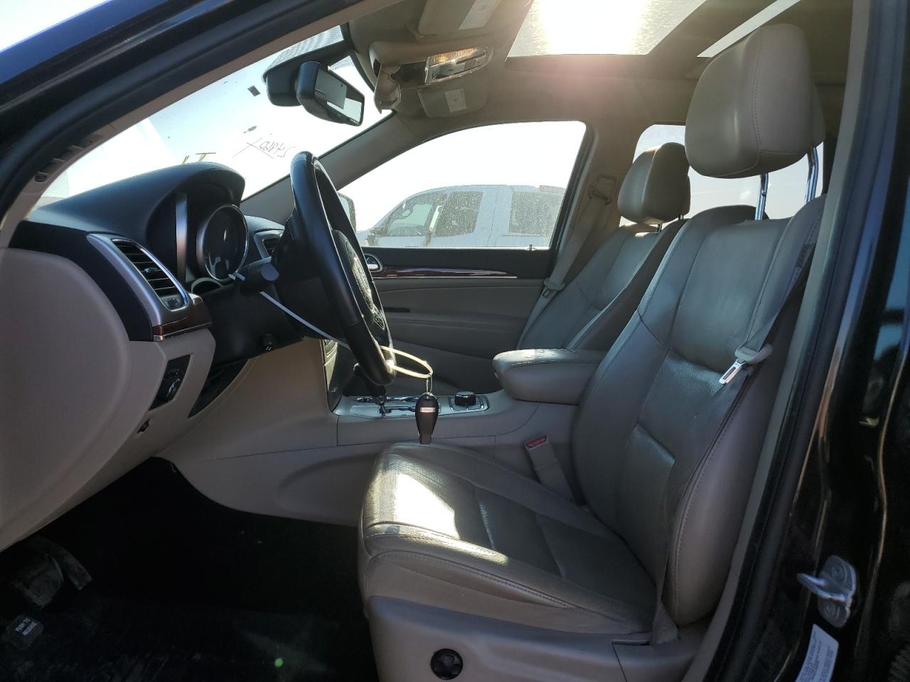2012 Jeep Grand Cherokee Limited VIN: 1C4RJFBT4CC283133 Lot: 50095425