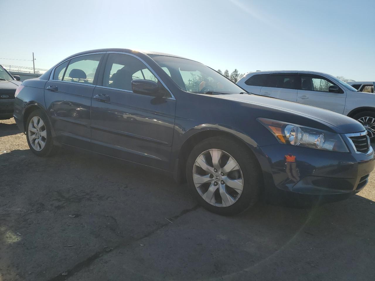 2009 Honda Accord - Image 4