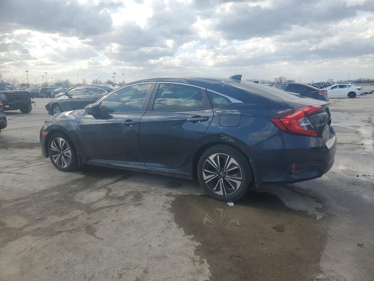 2017 Honda Civic - Image 2