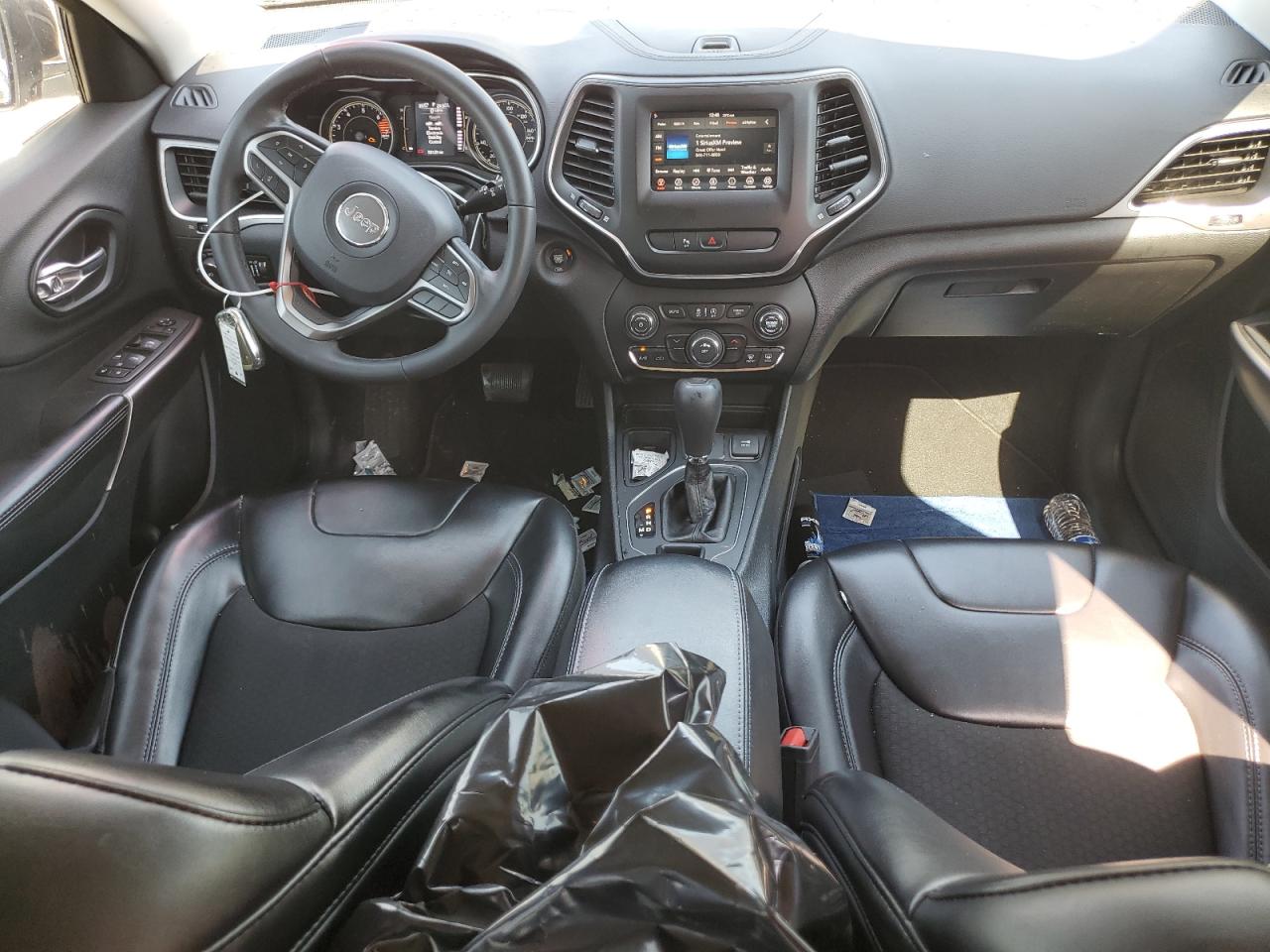 2019 Jeep Cherokee Latitude Plus VIN: 1C4PJLLB6KD428130 Lot: 48364415