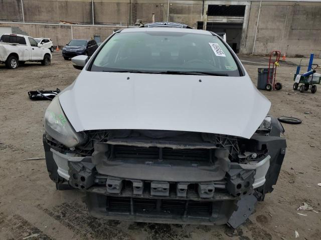  FORD FOCUS 2017 Silver