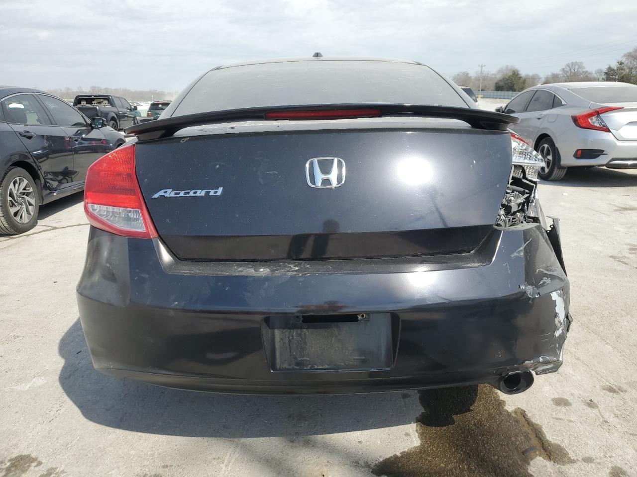 2011 Honda Accord - Image 6