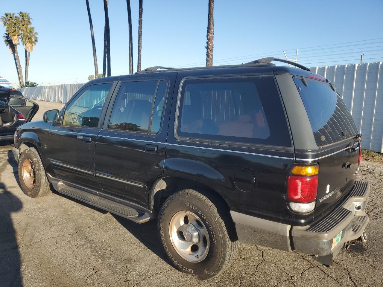 1996 Ford Explorer - Image 2