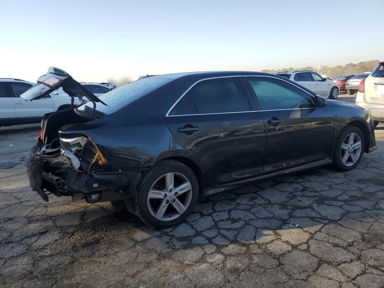 2013 Toyota Camry - Image 3