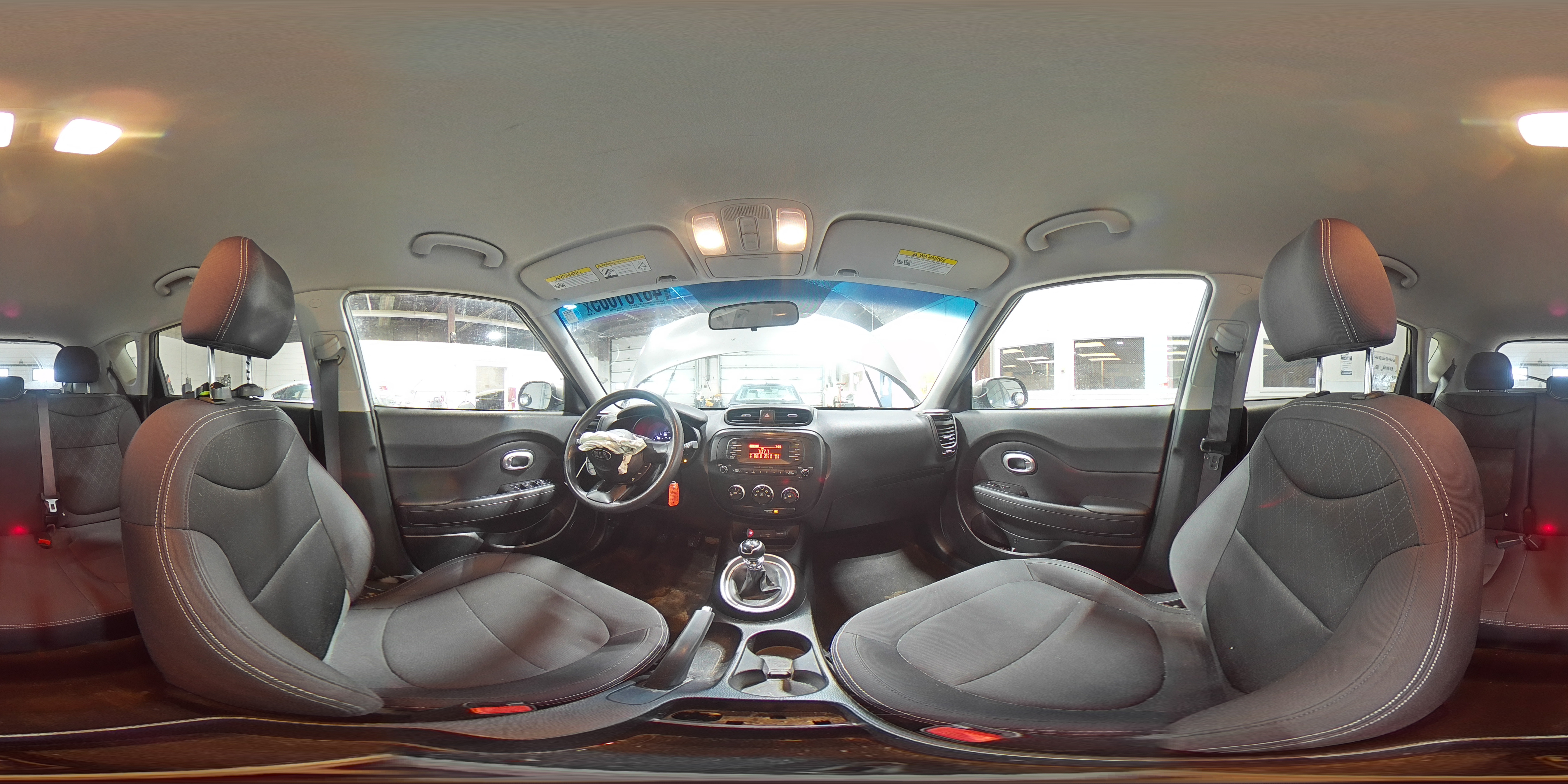 2015 Kia Soul - Image 14