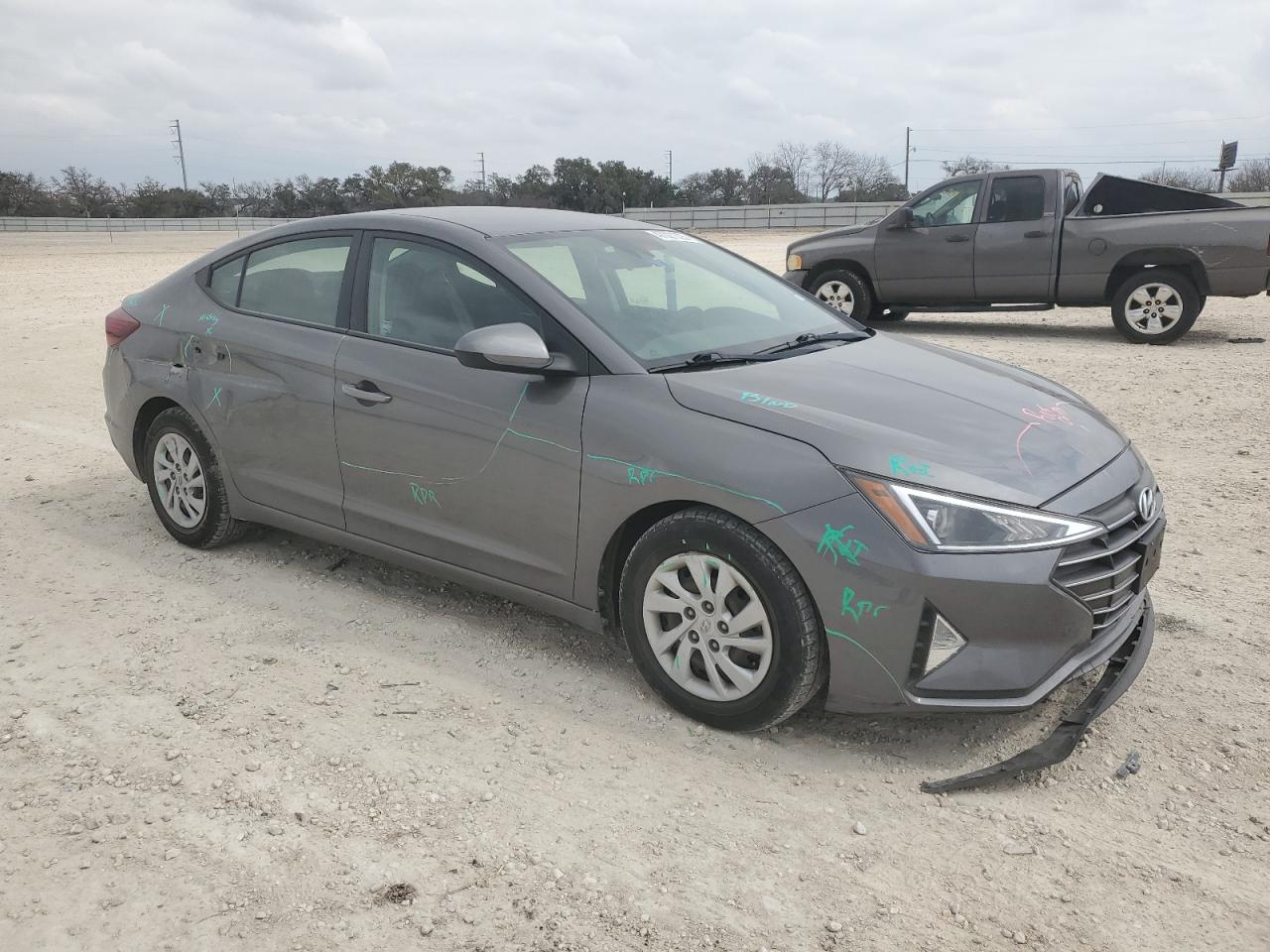 2020 Hyundai Elantra - Image 4