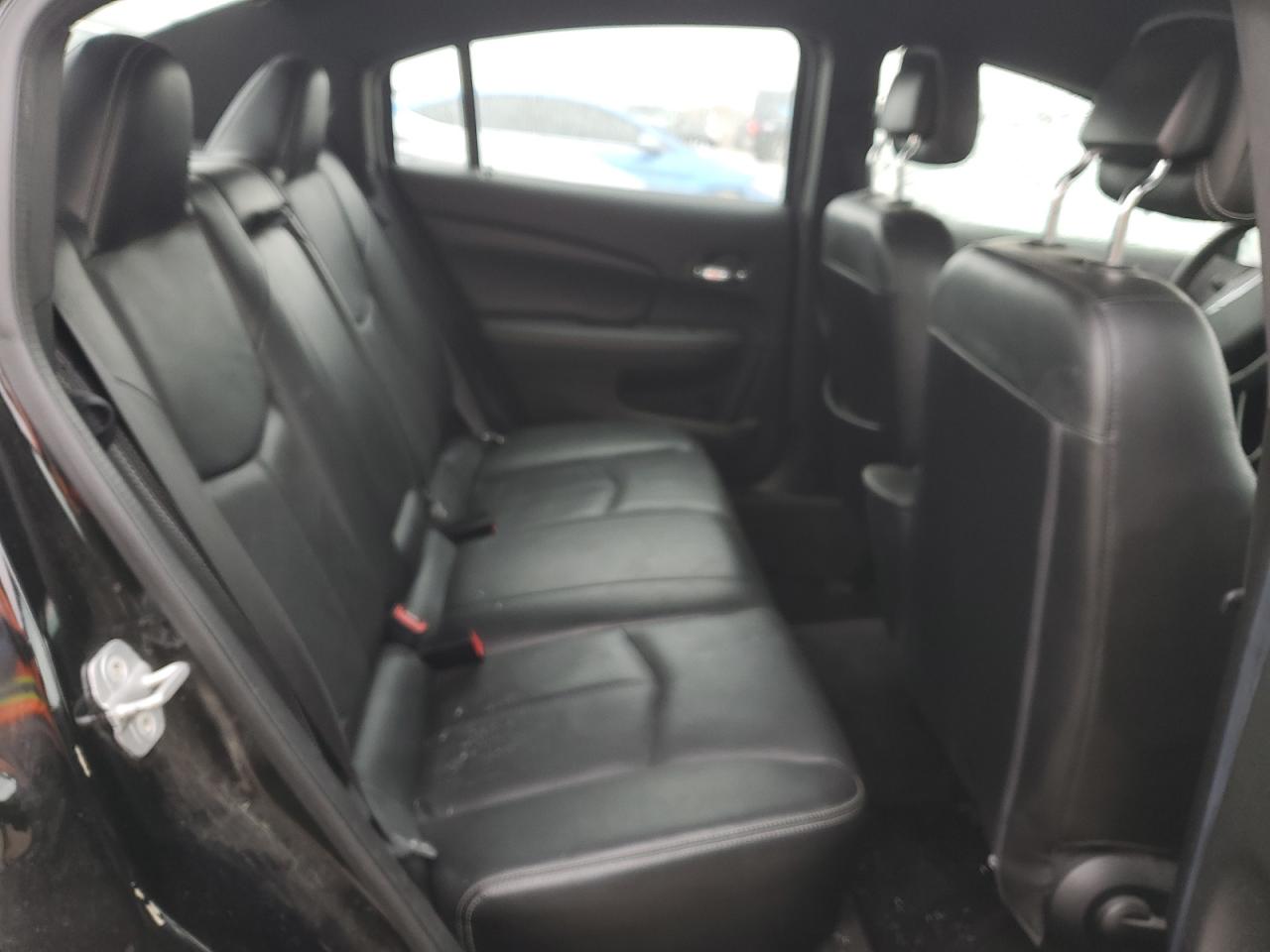2012 Chrysler 200 - Image 10