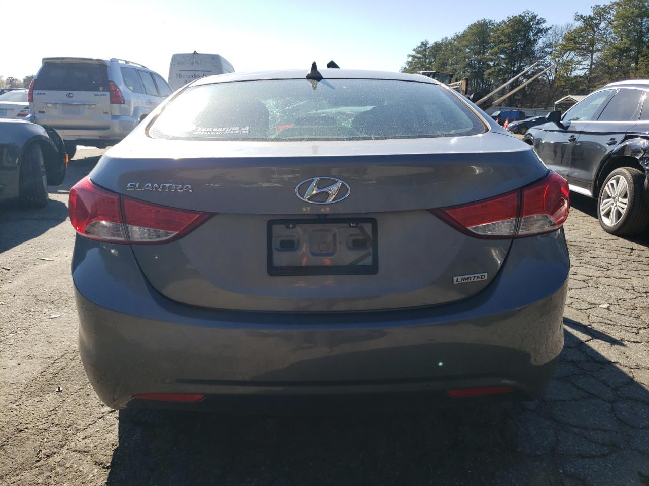 2013 Hyundai Elantra - Image 6