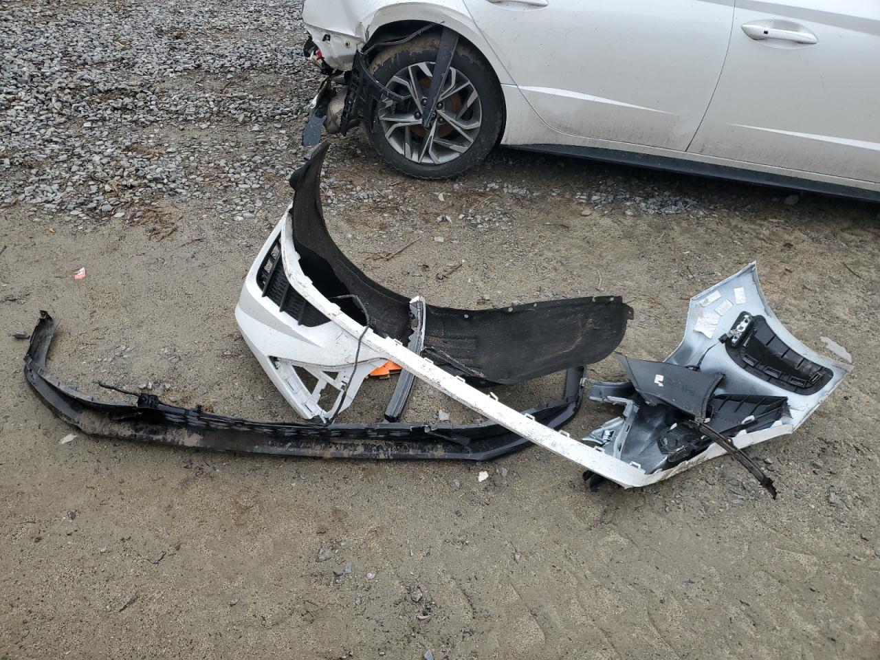 2022 Hyundai Sonata - Image 14