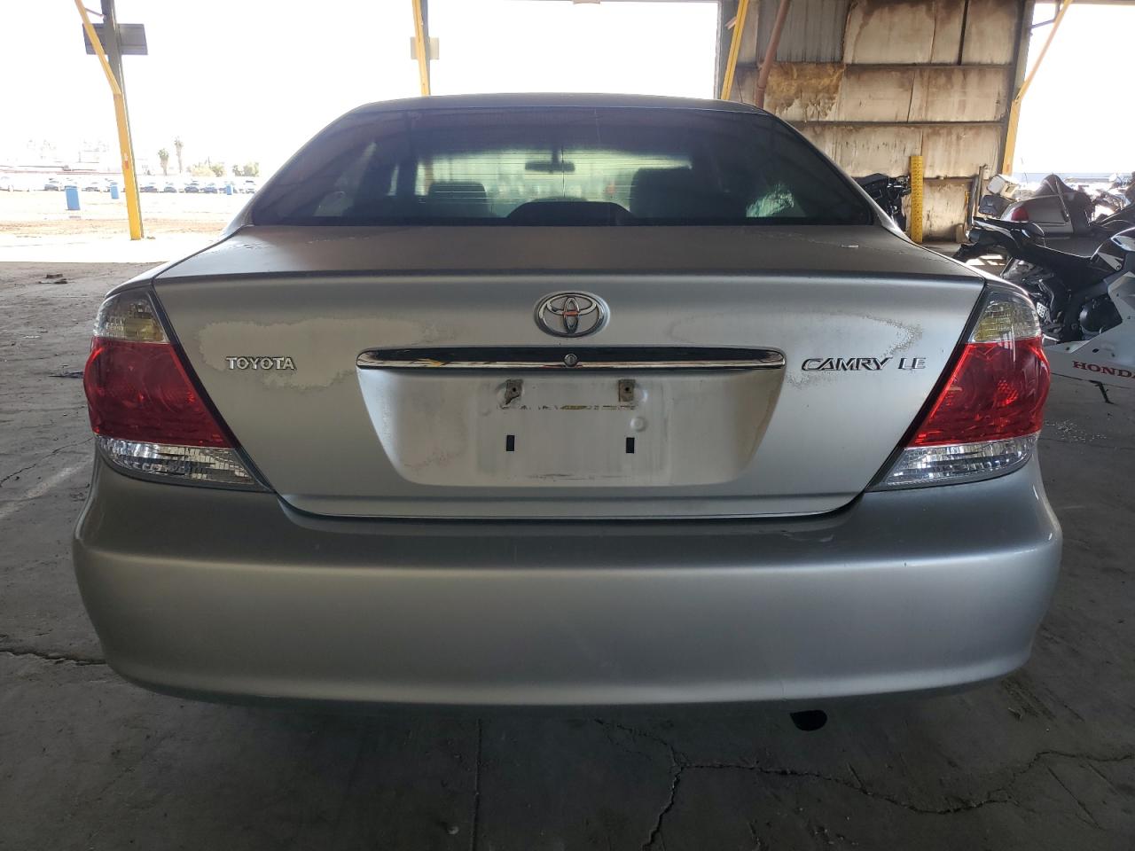 2005 Toyota Camry - Image 6