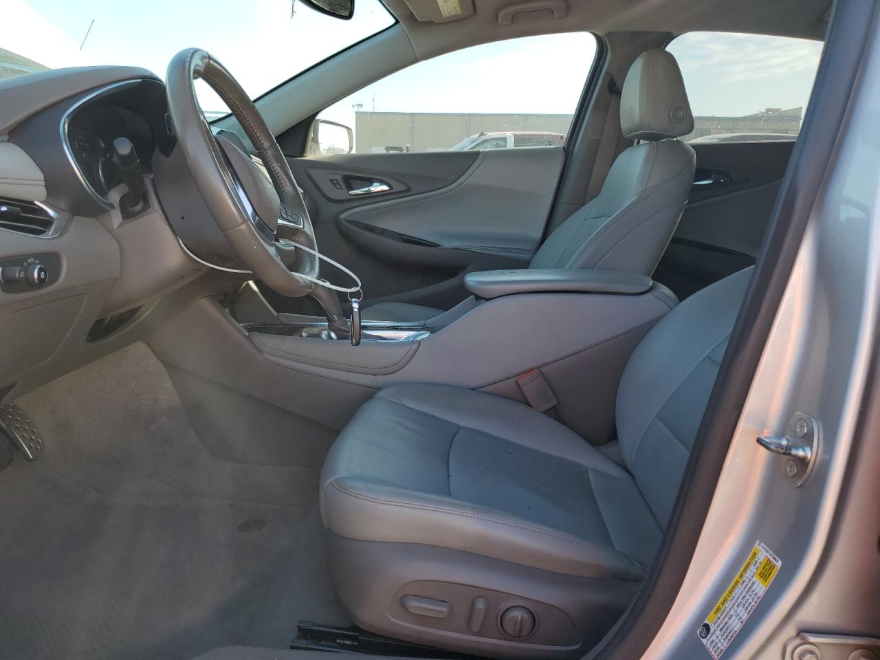 2016 Chevrolet Malibu - Image 7