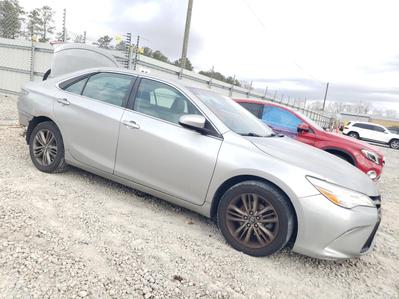 2016 Toyota Camry - Image 4