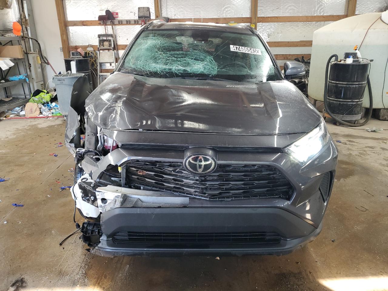 2024 Toyota RAV 4 - Image 5