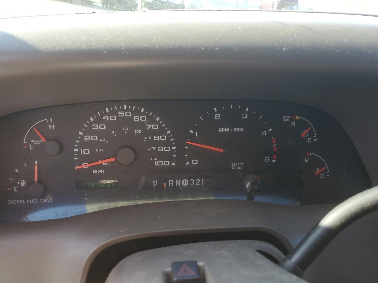 2004 Ford F350 - Image 9