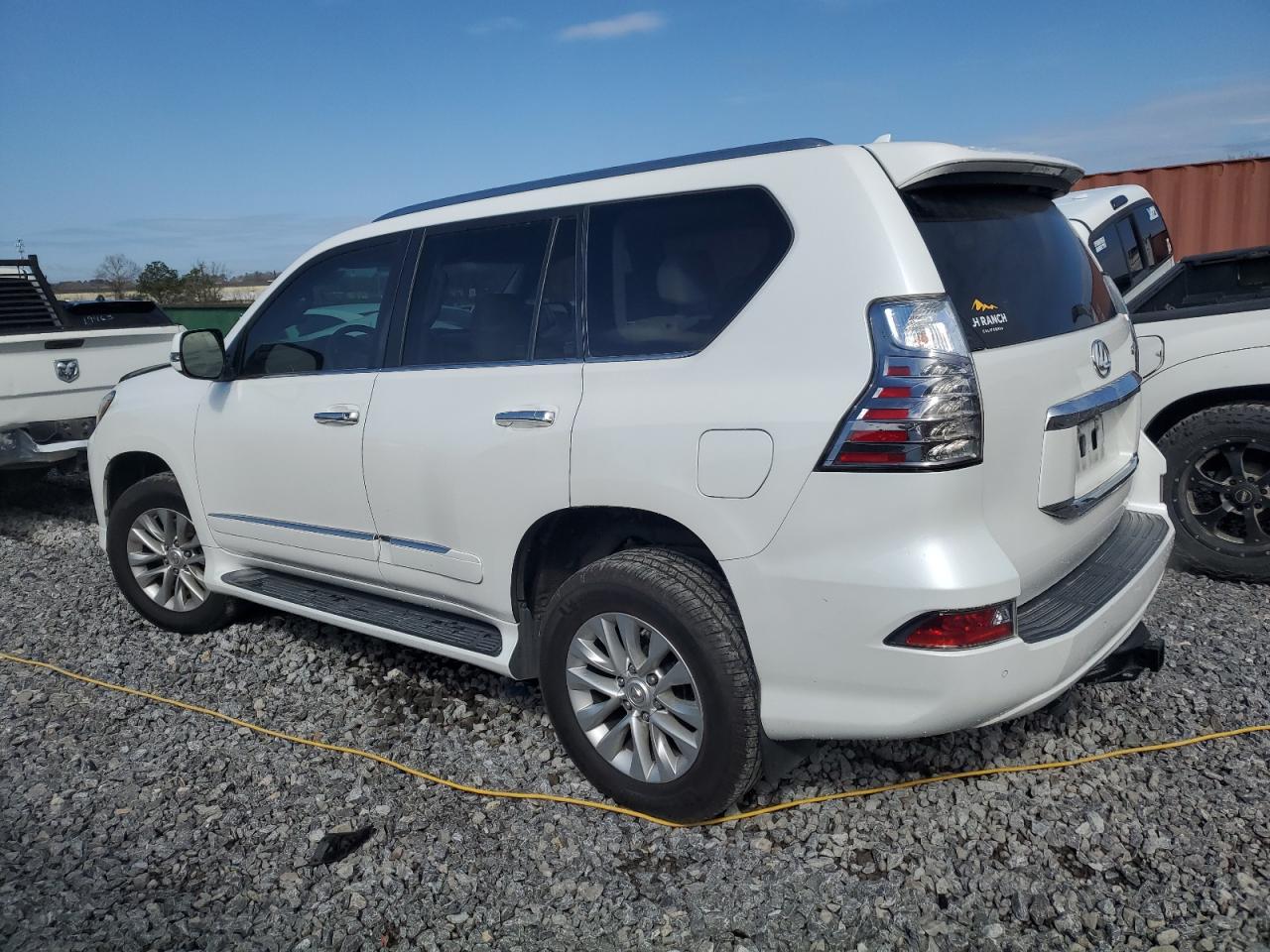 2015 Lexus GX - Image 2