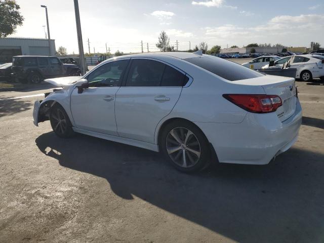  SUBARU LEGACY 2016 Белый