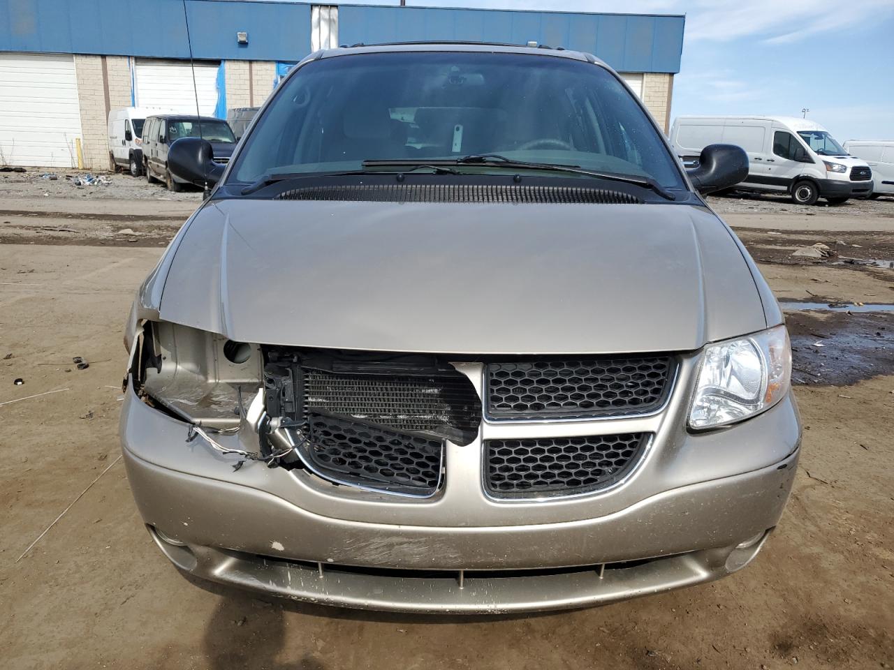 2002 Dodge Caravan - Image 5