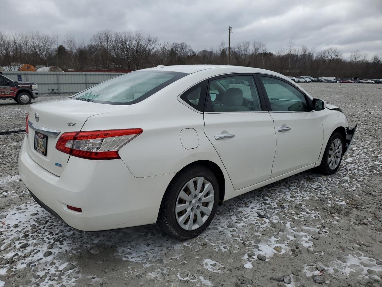 2013 Nissan Sentra - Image 3