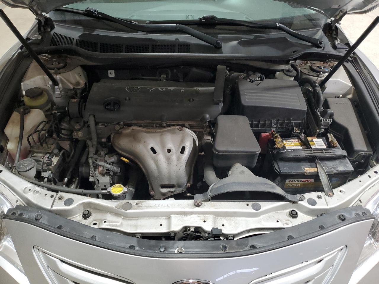 2009 Toyota Camry - Image 11