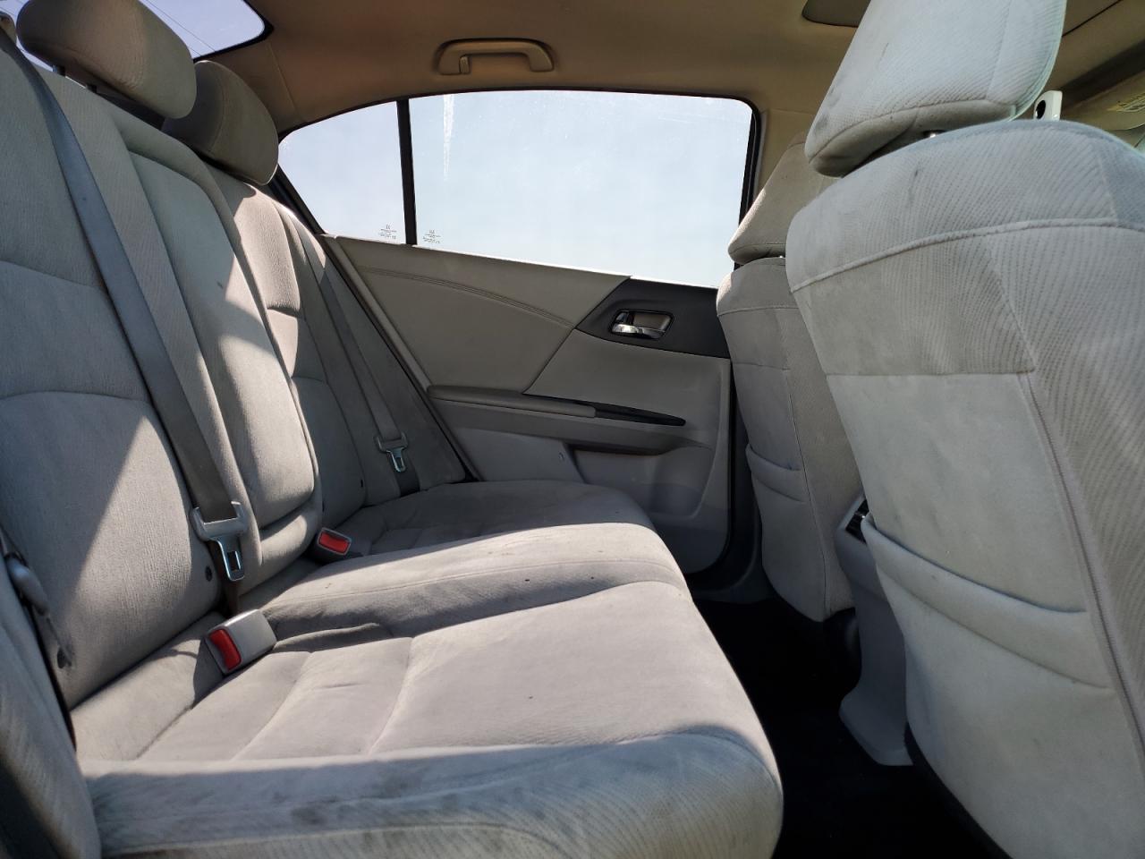2015 Honda Accord - Image 10