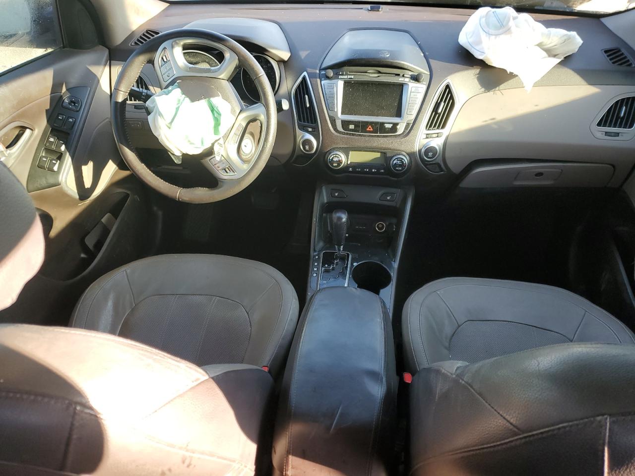 2012 Hyundai Tucson - Image 8