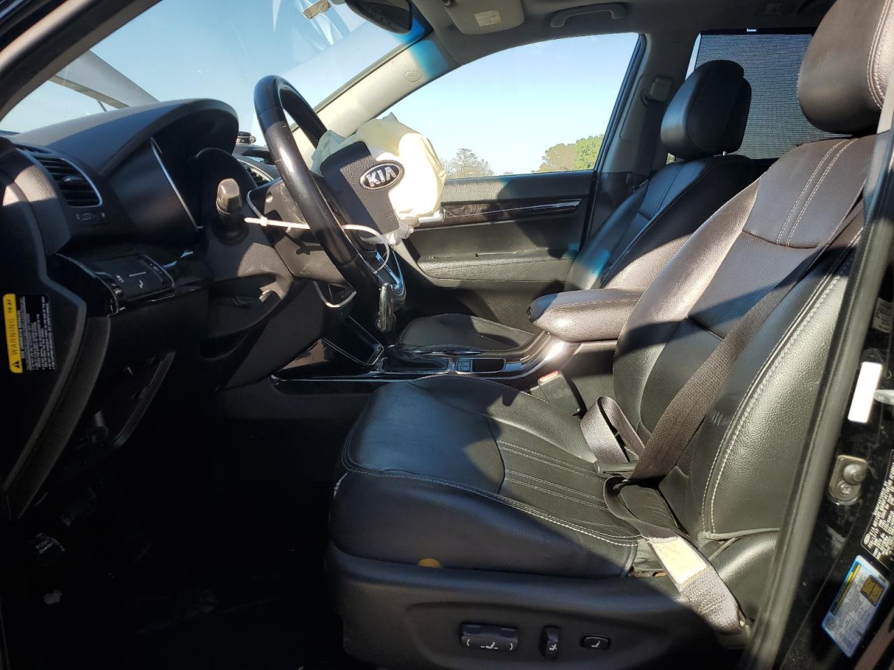 2014 Kia Sorento - Image 7