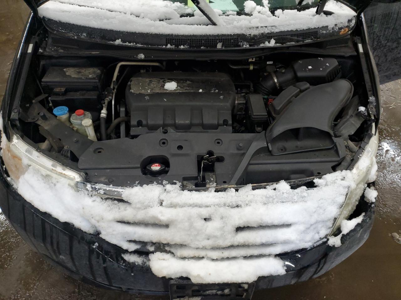 2012 Honda Odyssey - Image 12